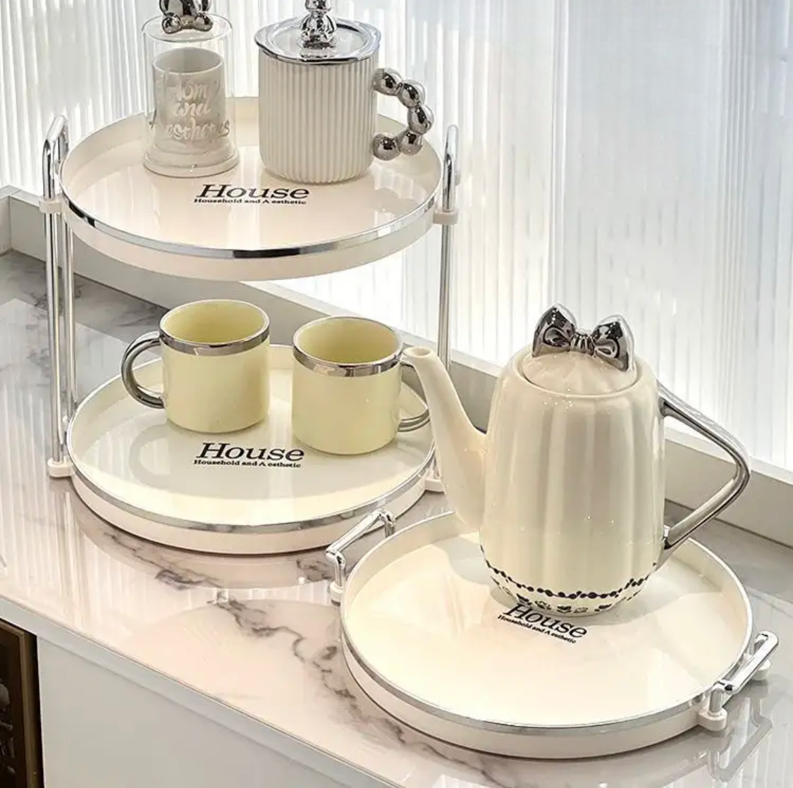 Cosmetic Storage Rack, Storage Tray Organizer, Creative Round Tray Cosmetic Storage Rack, Storage Tray Organizer, Creative Round Tray